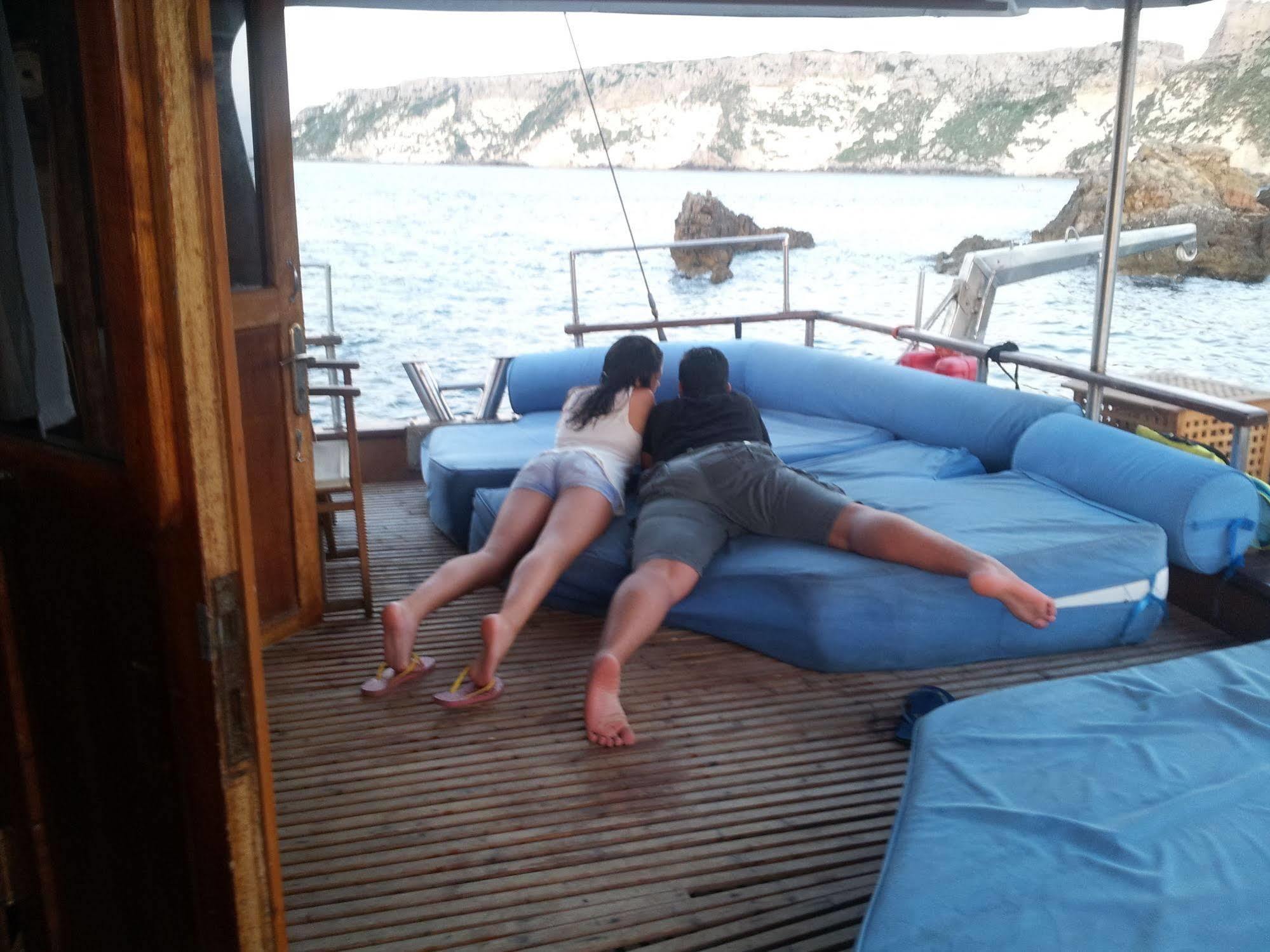 Venezia Boat & Breakfast Caicco Freedom Hotel ภายนอก รูปภาพ
