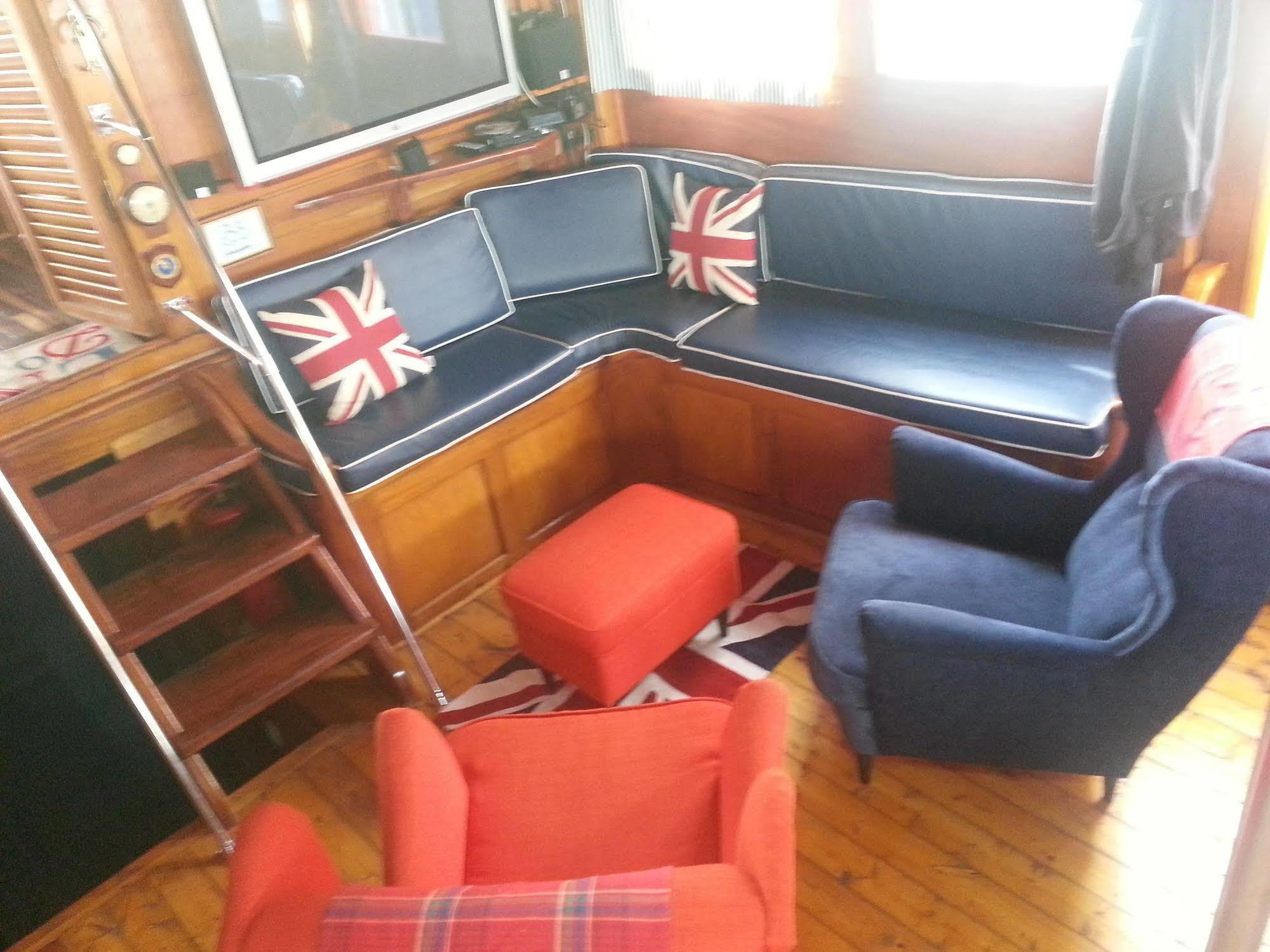 Venezia Boat & Breakfast Caicco Freedom Hotel ภายนอก รูปภาพ