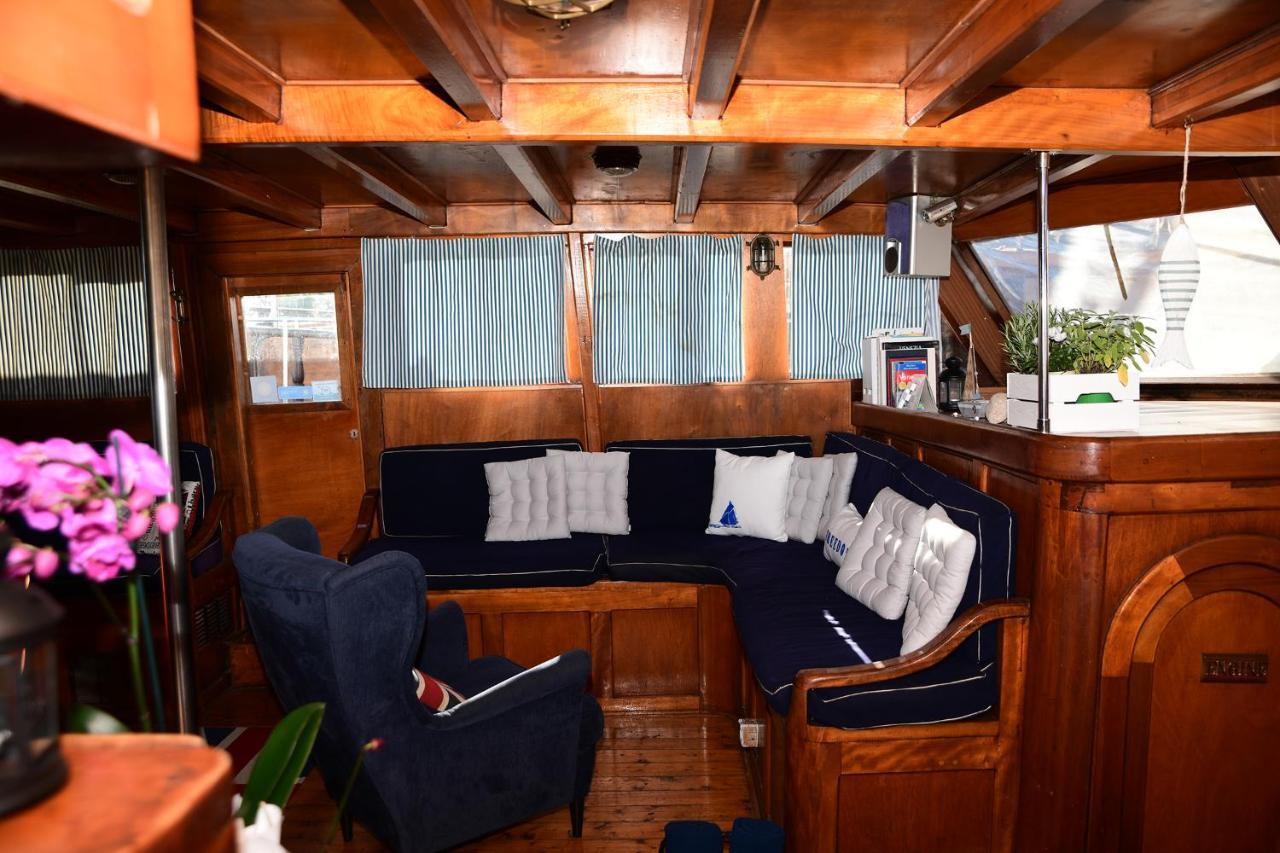 Venezia Boat & Breakfast Caicco Freedom Hotel ภายนอก รูปภาพ