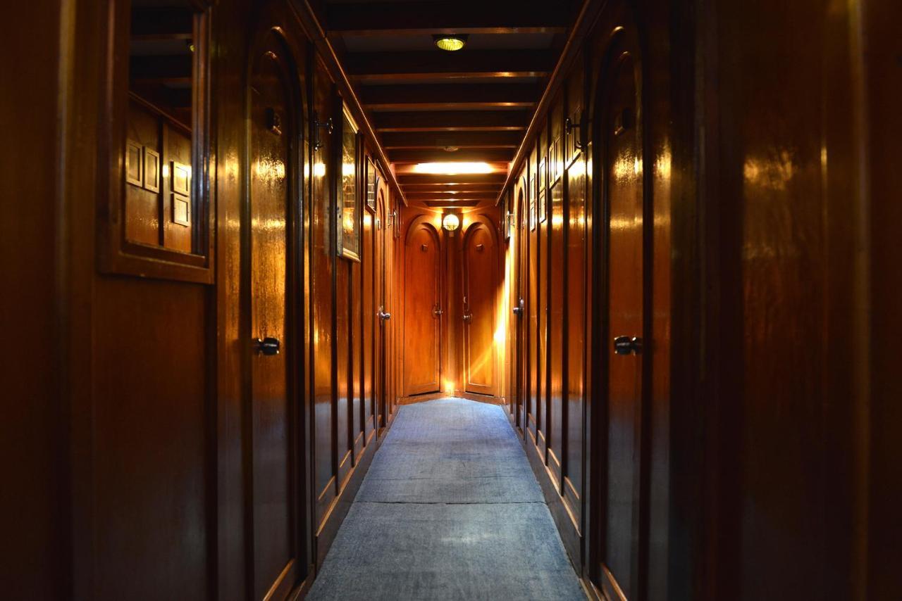 Venezia Boat & Breakfast Caicco Freedom Hotel ภายนอก รูปภาพ